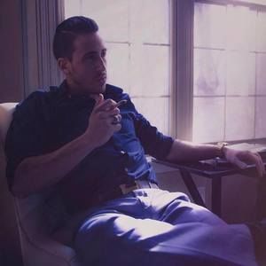 Meet your Posher, Charles